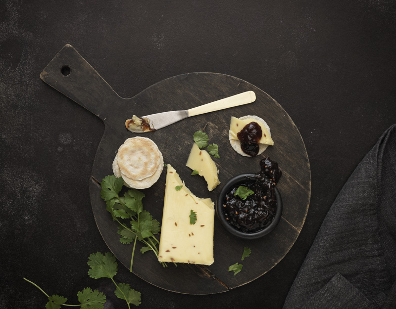 Kakato Cumin Seed Gouda paired with Coriander & Onion Jam